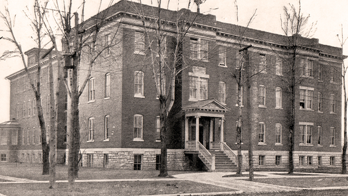 HSHS St. Francis Hospital in 1912