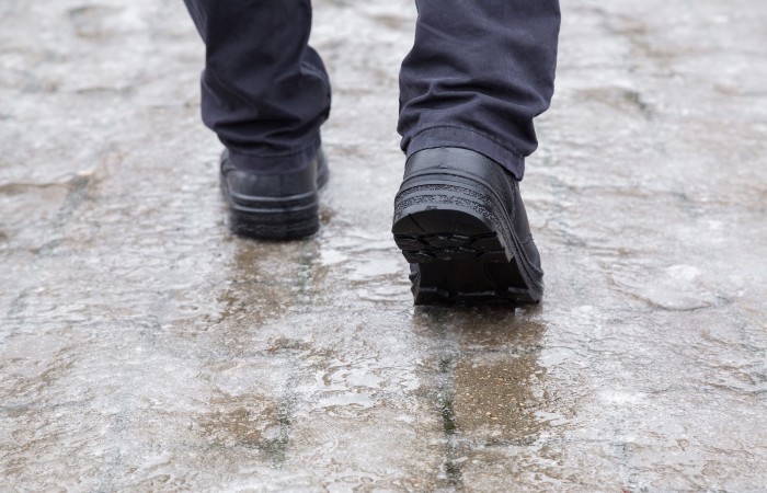 HSHS hospitals encourage community members to walk like a penguin this winter season