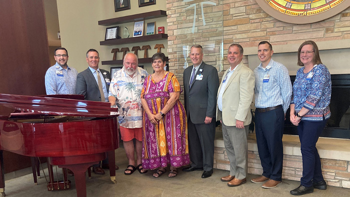 Grand piano donation from Ludwig’s