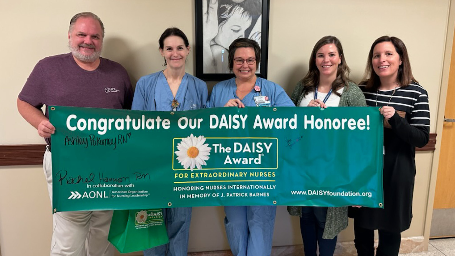 HSHS St. Francis Hospital honors nurse with DAISY Award