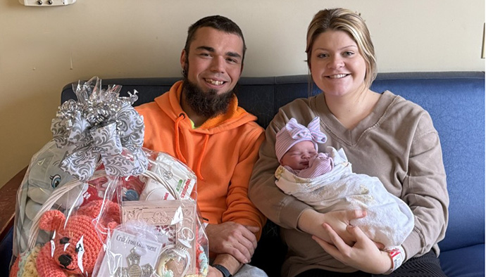 Kaitlin Manker and Kenneth Mueller proudly introduce new daughter Macey Jo Mueller