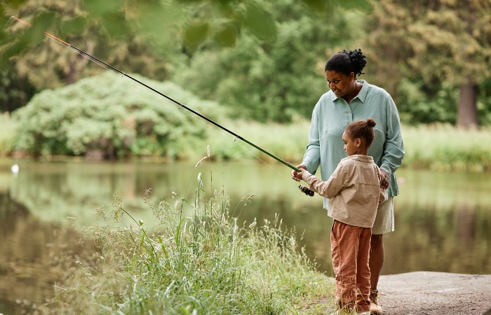 HSHS St. Nicholas Hospital and Prevea Health provide fishing safety tips to help prevent injuries 