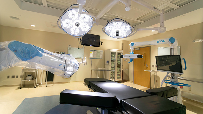 The ROSA robot in HSHS St. Nicholas Hospital operating room